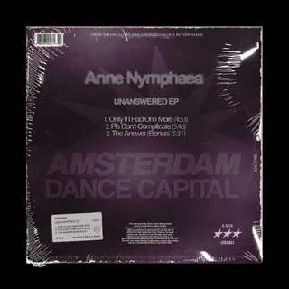 Anne Nymphaea