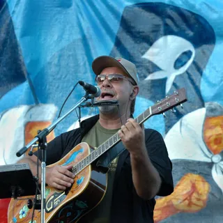 León Gieco