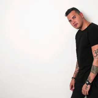 Gustavo Dominguez & Villamizar