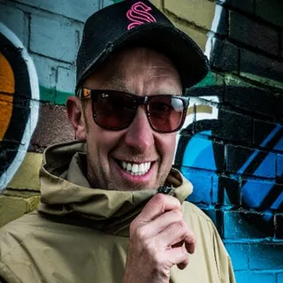 Pig Snatchers & Warren Peaty