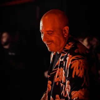 Guy Mantzur