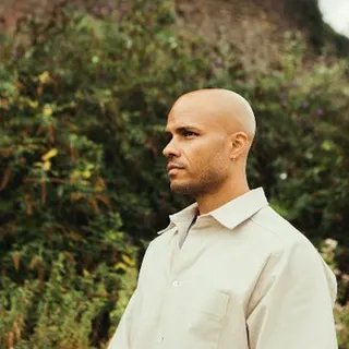 Clinton Brown