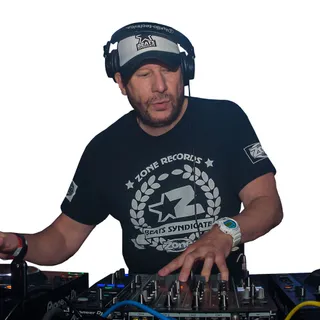 DJ Icey