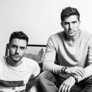Tom & Collins