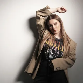 Rosa Linn