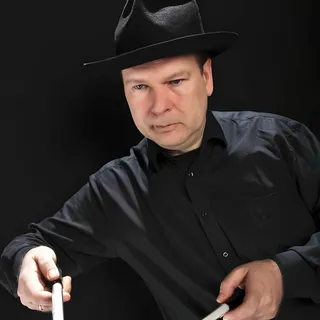 Pyrolator