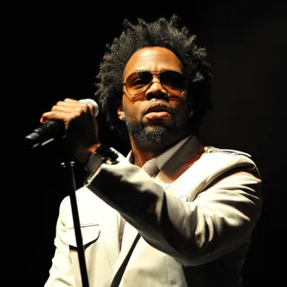 Dwele