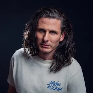 Artento Divini & Enveak