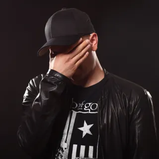SKisM