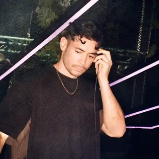 Dax J