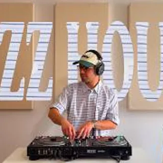 Groovy & Deep Funky Jazz House DJ Mix - Early Summer Sunset Grooves
