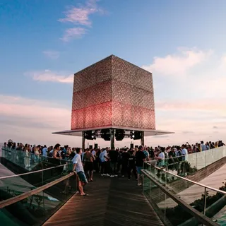 Lee Burridge @ OMNIA Dayclub Bali, Indonesia (Cercle)