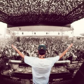 Hayden James @ Brunch Electronik, Parc Del Forum Barcelona, Spain