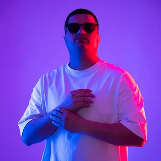 Avensis - Paradise 2025