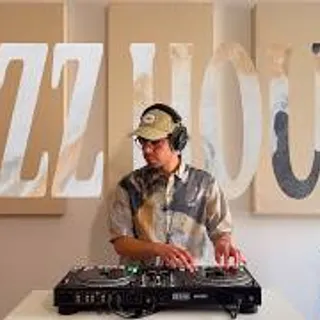 Uplifting & Groovy Deep Jazz House DJ Mix - Upbeat Spring Sunshine Vibes