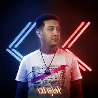 Dj Elax - Mix Time #713 (Media FM 105.5)