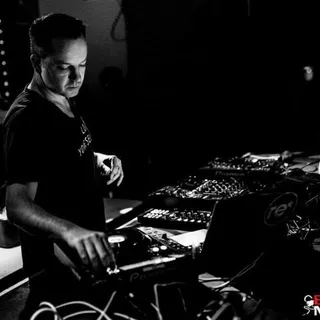 Max Graham - Cycles Radio 229