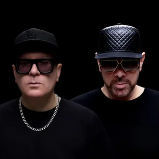 Manzone & Strong & Hypaton - Manzone & Strong pres. Connected Radio