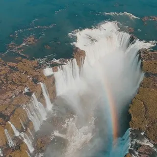 Nicola Cruz @ Cercle Parque Nacional Iguazú, Argentina