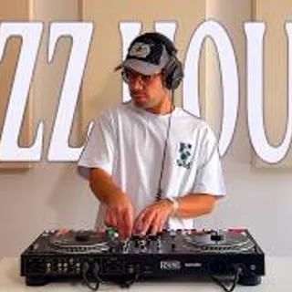 RE:TAPE Studios