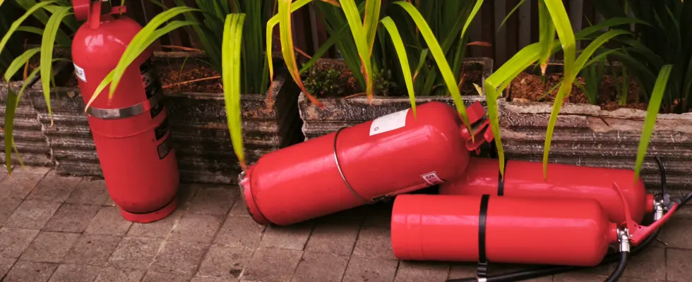 Panduan Lengkap APAR: Jenis, Fungsi, dan Cara Menggunakannya dengan Benar