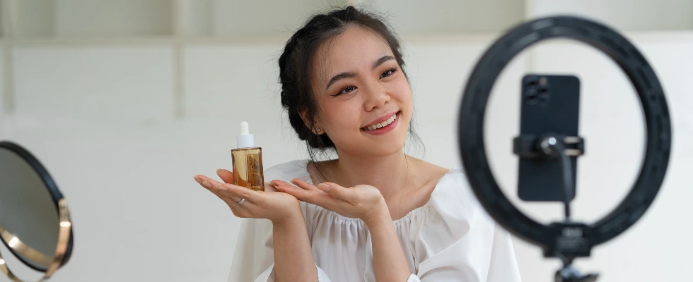 Menghitung Penghasilan Live TikTok dari Gift, Peluang Cuan Buat yang Sering Live