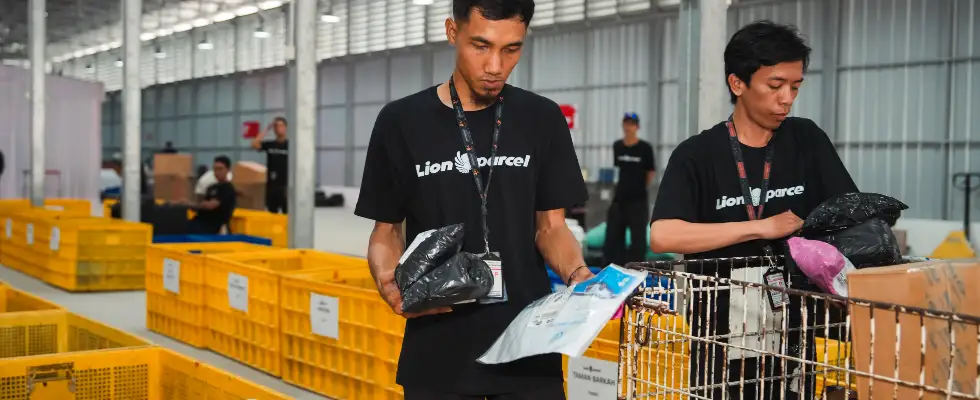 Pengiriman Sparepart dari Surabaya Meningkat, Lion Parcel Perkuat Dukungan untuk Industri Otomotif & Elektronik