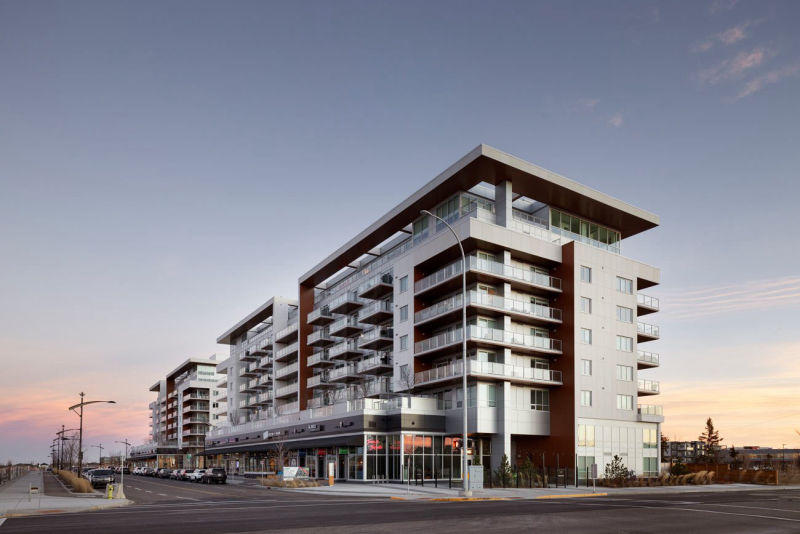 2 Bedroom + Den Condo — Photo 1