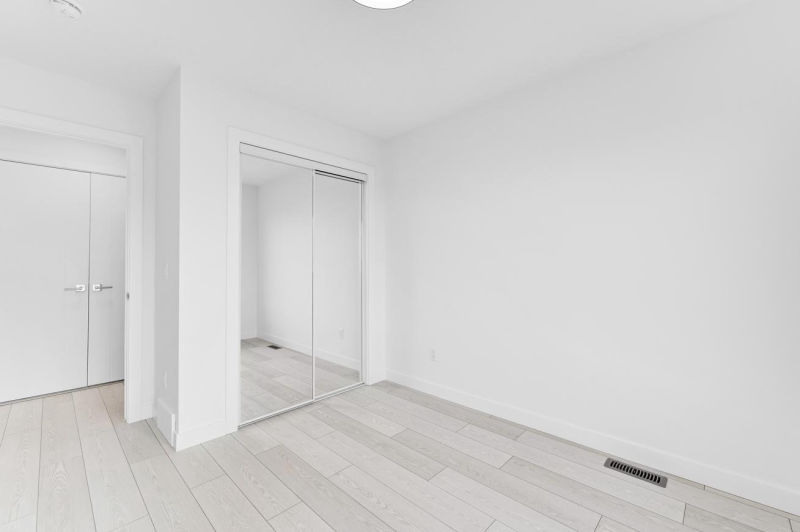 Sirocco Townhomes – 3 Bedroom — Photo 2