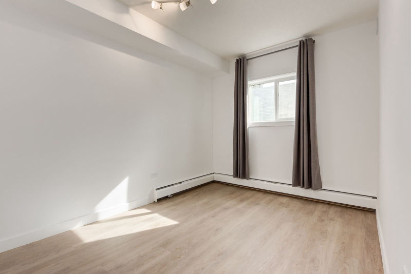 Renovated 2-Bed in Quiet Concrete Building — Crescent Heights — Photo 5