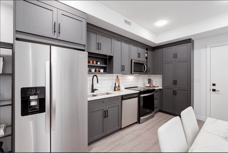 Brand New 1 Bedroom Condo in the heart of University District. — photo 4 of 14
