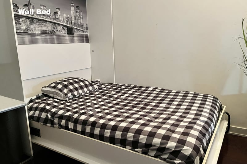 Fully Furnished I 9 month lease I Yonge & Bloor I Utilities Included — photo 5 of 22