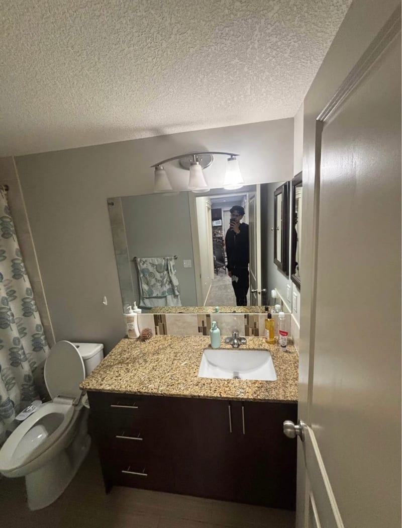 Spacious 2 Bedroom, 1 Bathroom Basement Suite for Rent — photo 4 of 12
