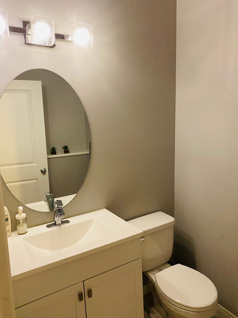 Fully Detached House- 3 Bed + Den, 2.5 Bath — photo 5 of 30