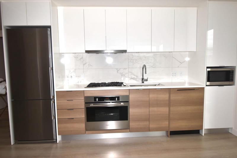 Furnished 2-Bed, 2-Bath with West Balcony — Eau Claire — photo 3 of 14