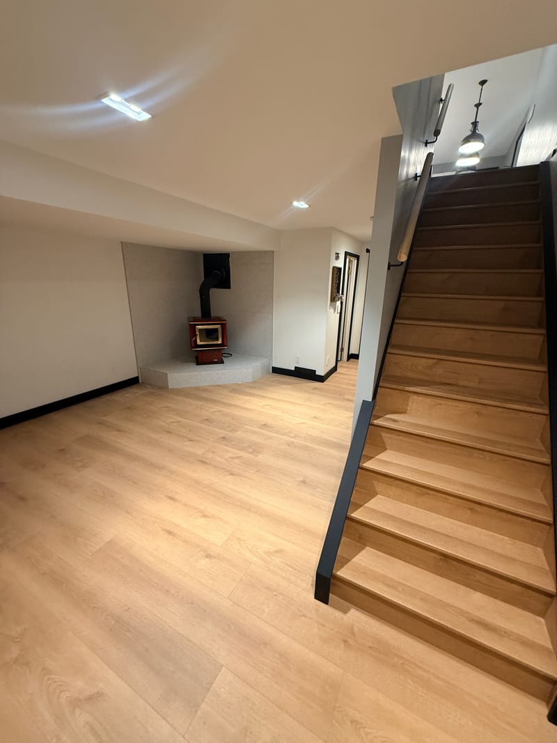 Renovated 4-Bed, 3.5-Bath Inner-City Home | Minutes to Downtown — photo 5 of 16