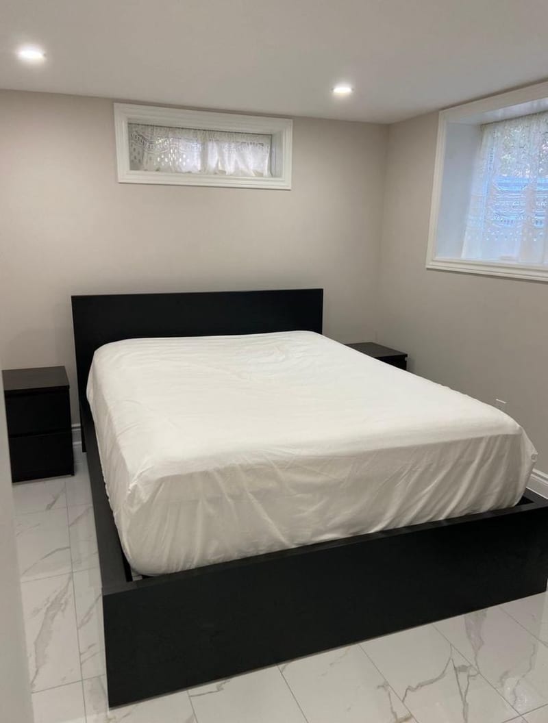 Cozy Apartment Awaits You! Ready-to-move-in, private 1-bedroom 1 bath haven — photo 3 of 10