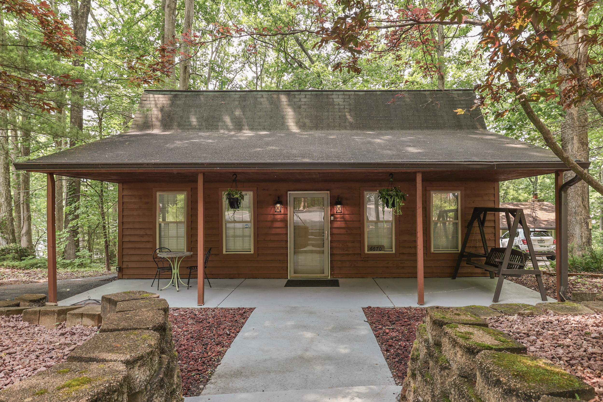6670 Groundhog Drive