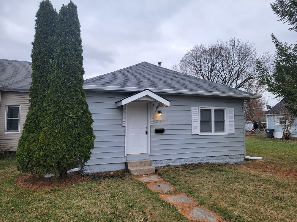 2116 Walnut Street