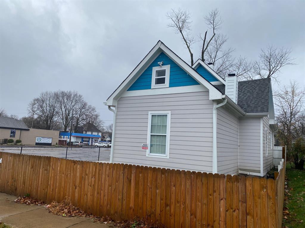 310 Chester Avenue