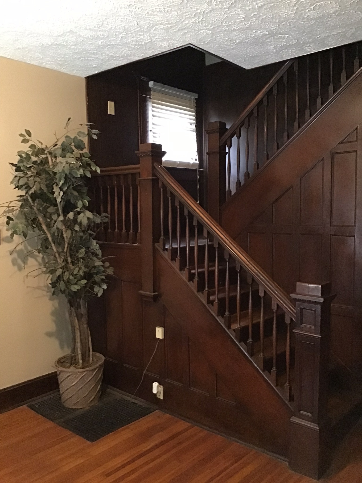 226 Parkview Avenue