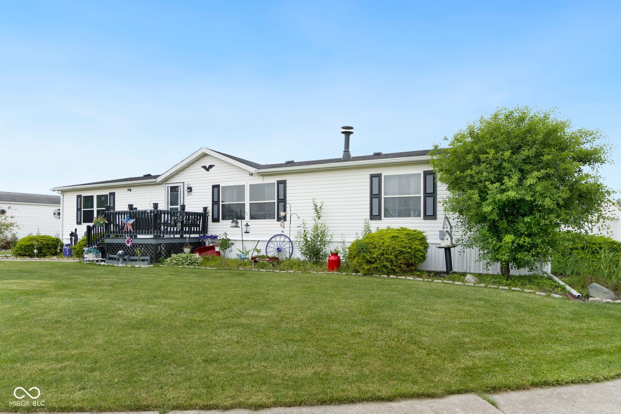 6811 Kensington E Drive