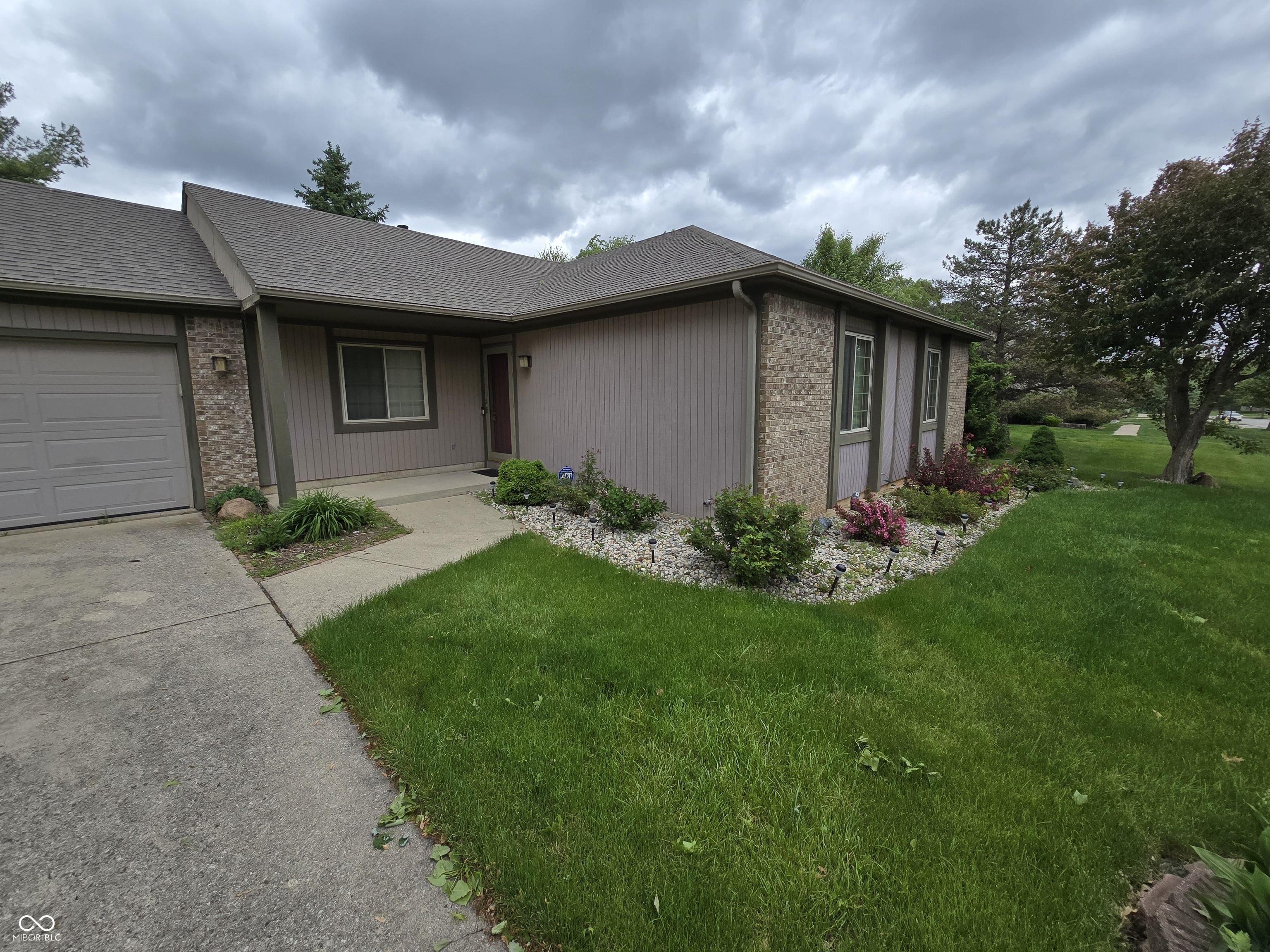 1805 River Run Trail