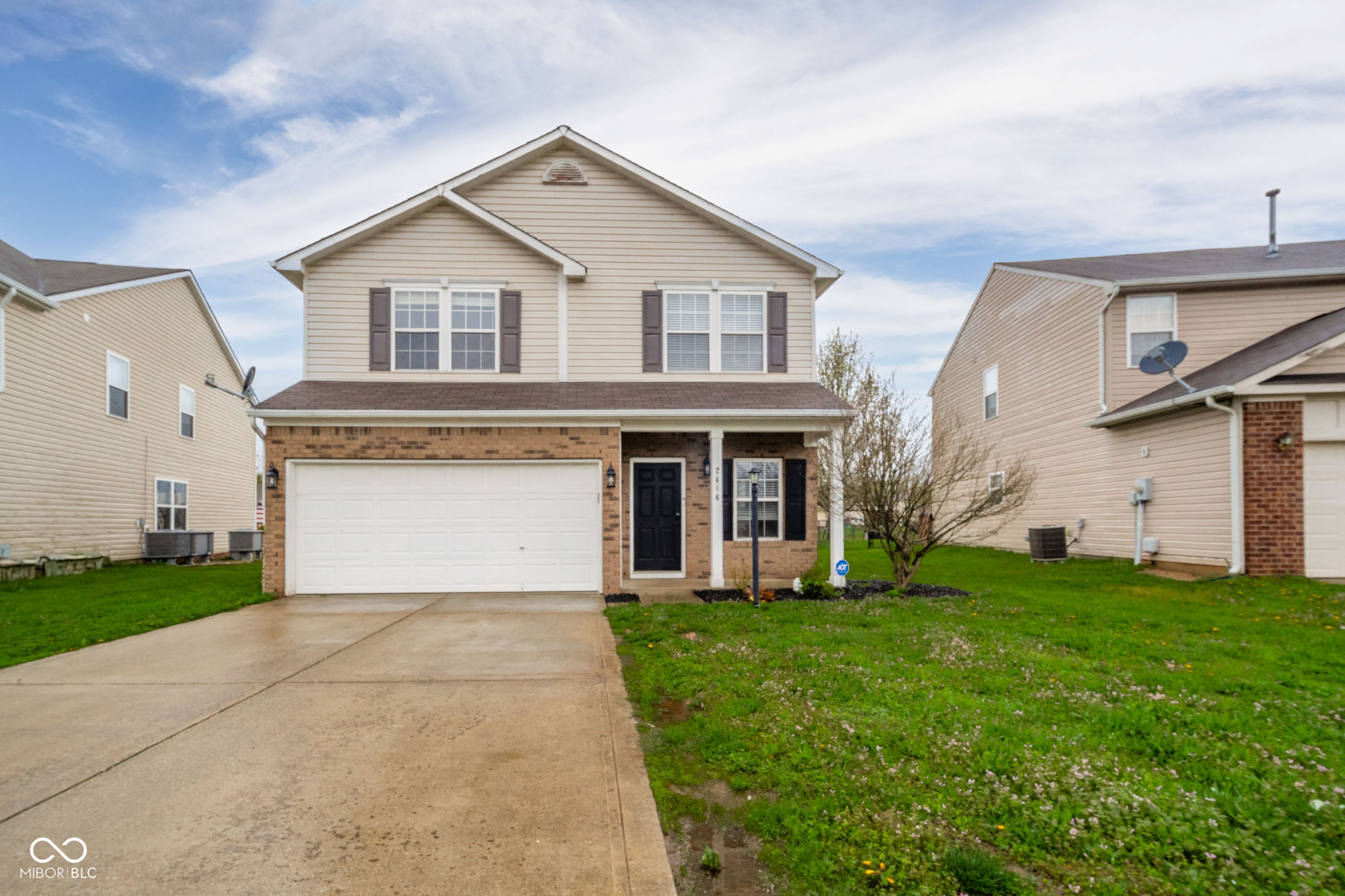 2416 Meadow Bend Drive