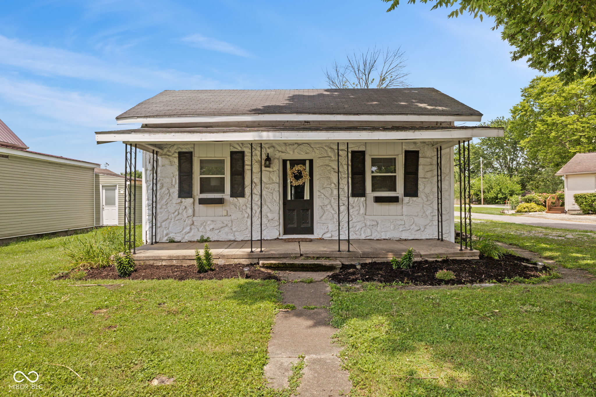 403 Railroad Street