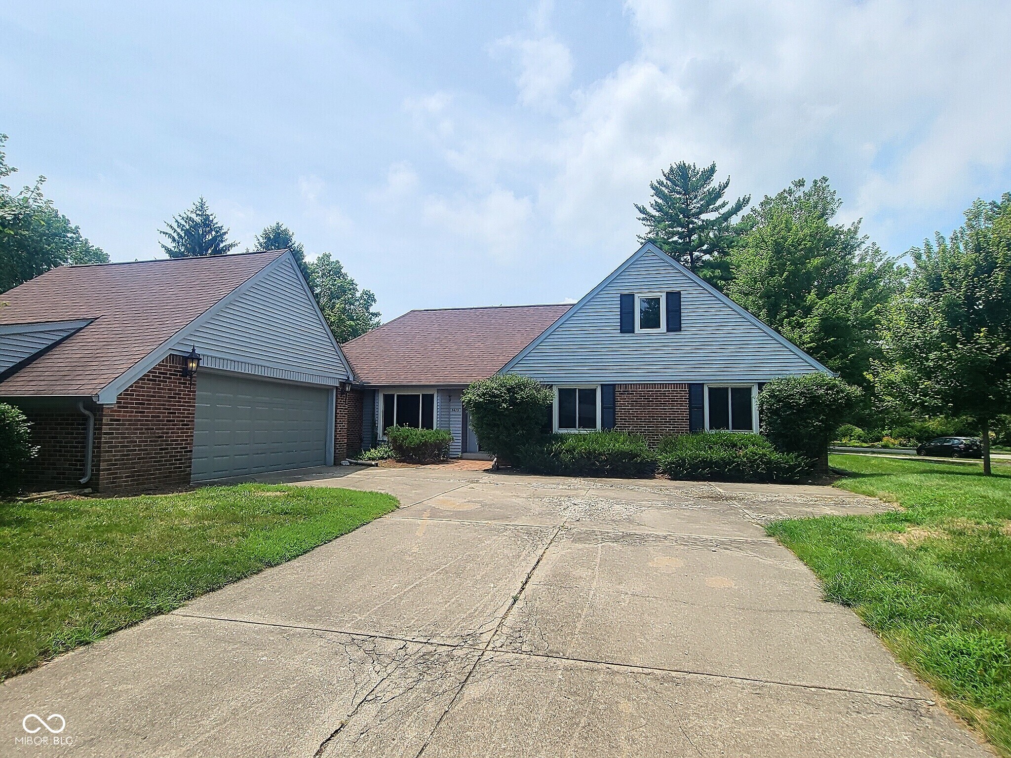 3632 Mockingbird Drive