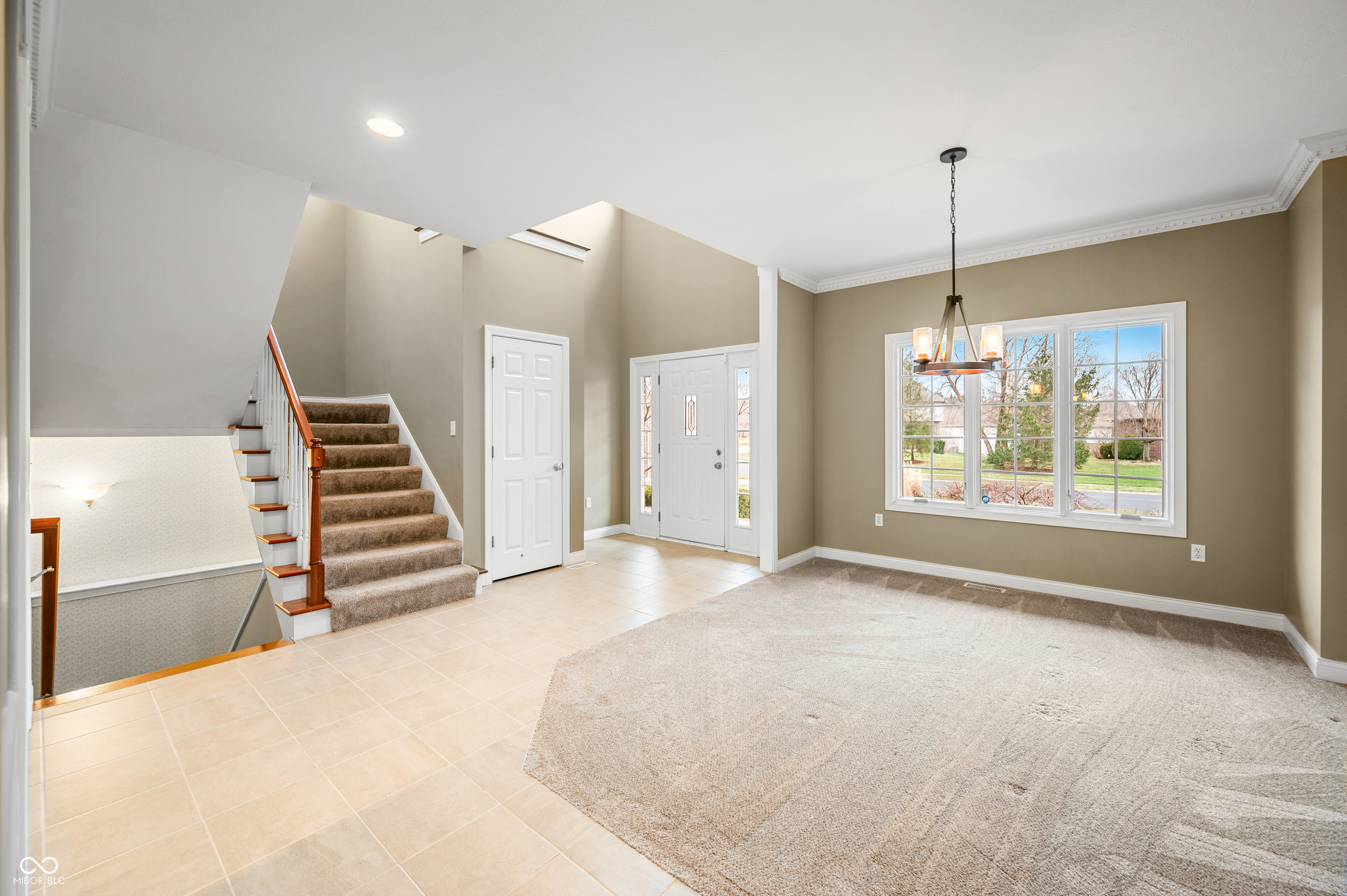 685 Greystone Court