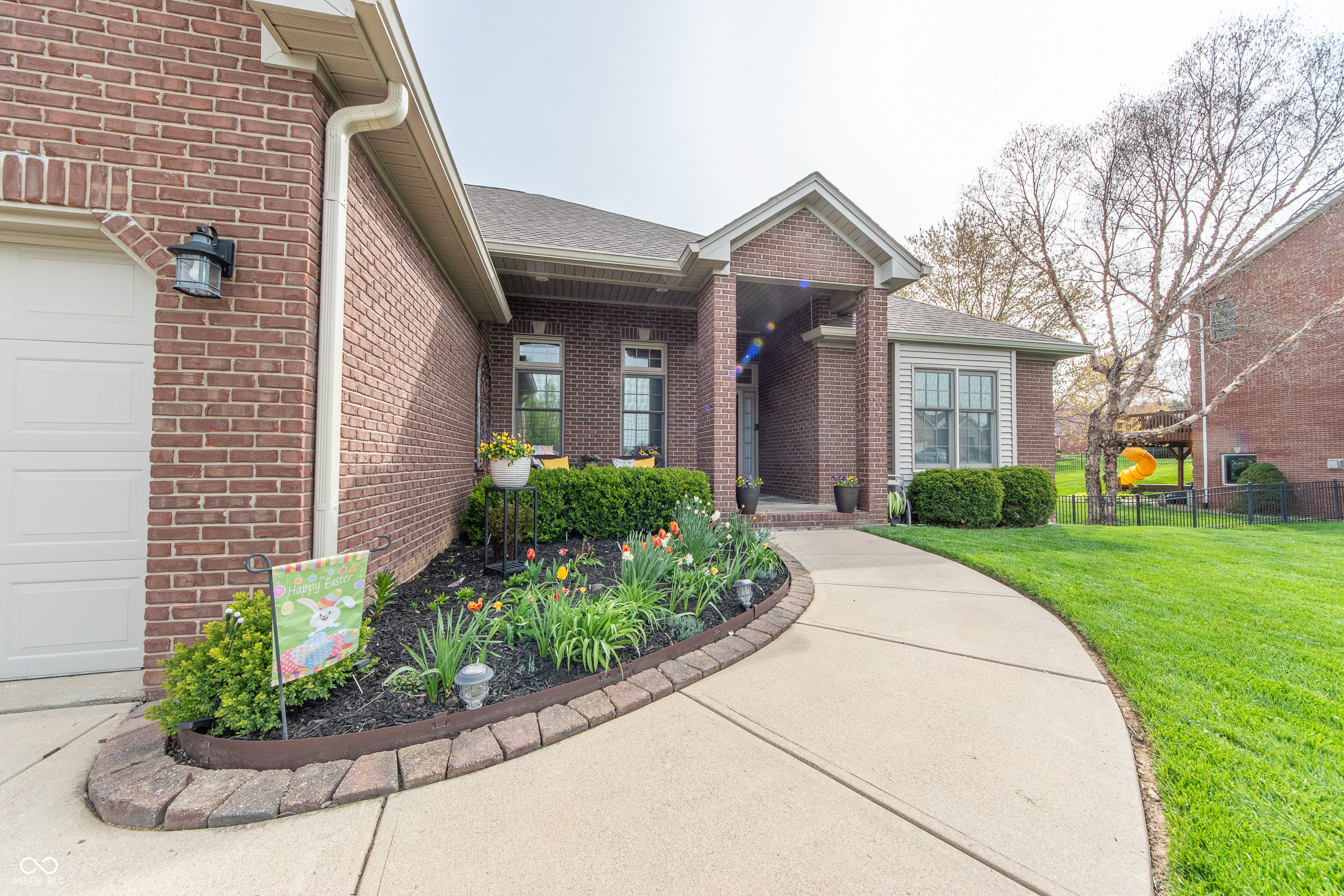 6081 Boulder Court