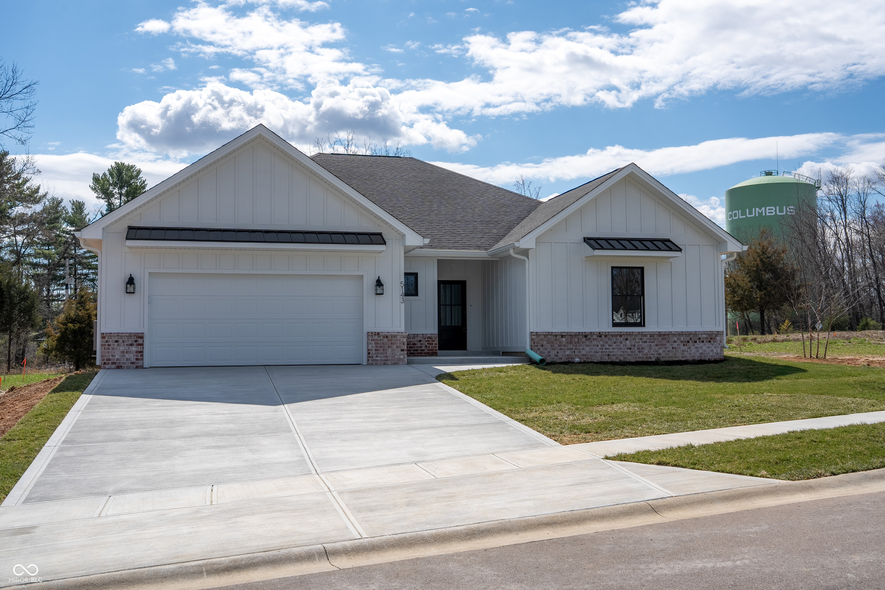 5143 Oak Ridge Place