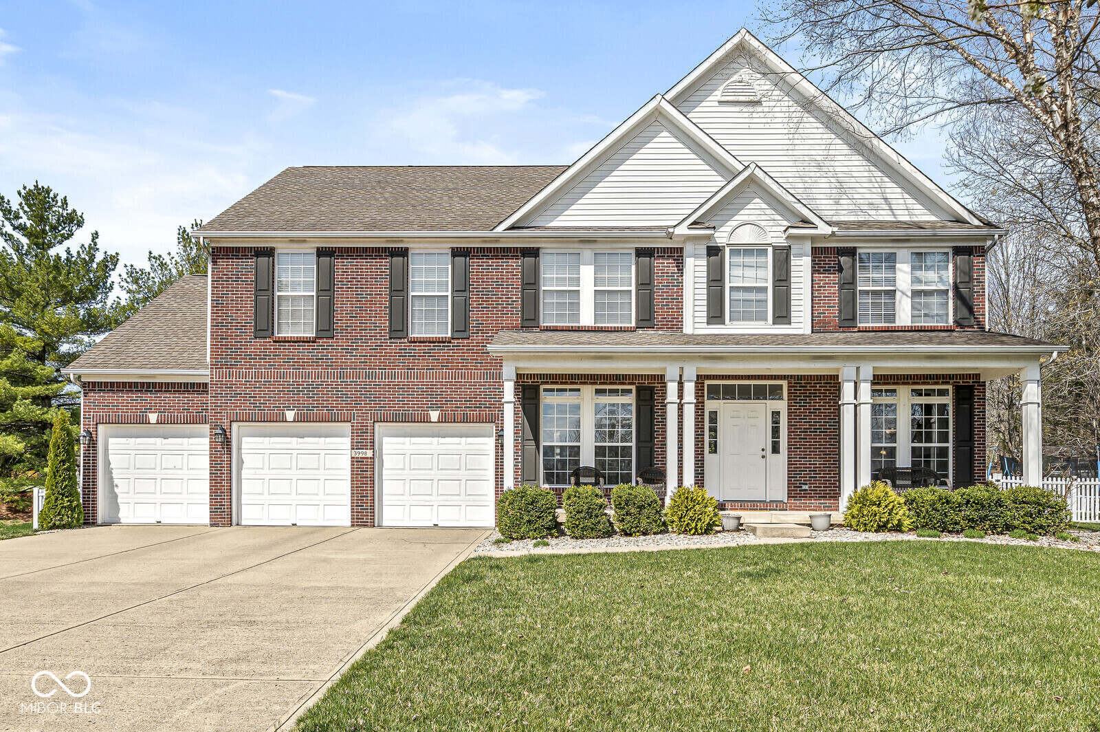 3998 Jonathan Ridge